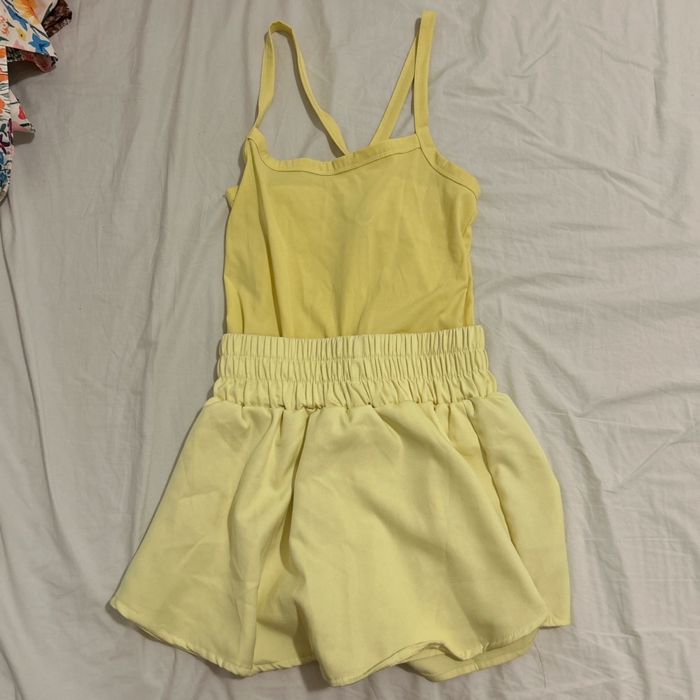 SHEIN Yellow Jumpsuit